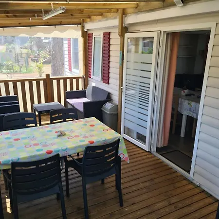 Kokua Mobil Homes Residentiels 4 Etoiles Julien En Born