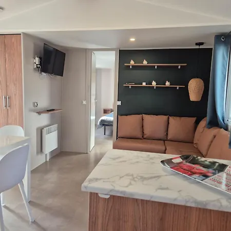 Kokua Mobil Homes Residentiels 4 Etoiles Julien En Born Kemp *