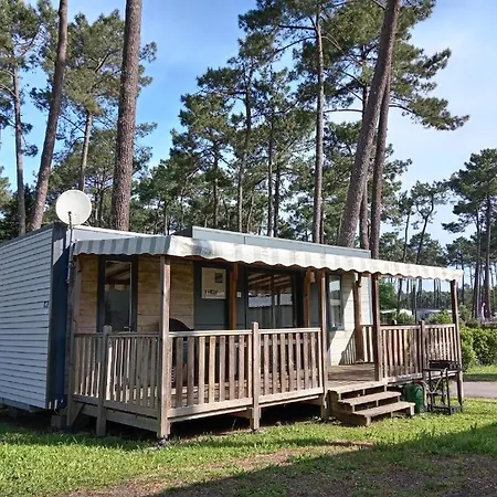 Kokua Mobil Homes Residentiels 4 Etoiles Julien En Born *
