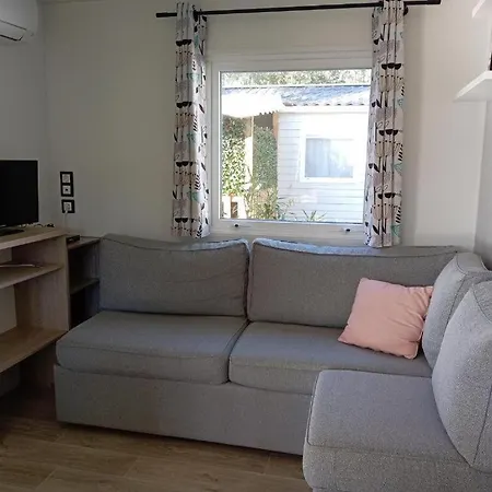 Kokua Mobil Homes Residentiels 4 Etoiles Julien En Born