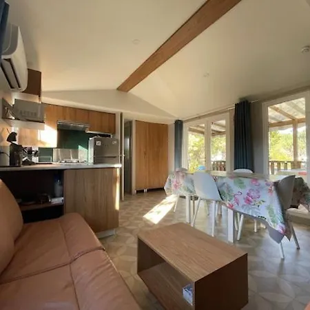Kokua Mobil Homes Residentiels 4 Etoiles Julien En Born Kemp