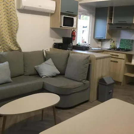 Kokua Mobil Homes Residentiels 4 Etoiles Julien En Born * Saint-Julien-en-Born